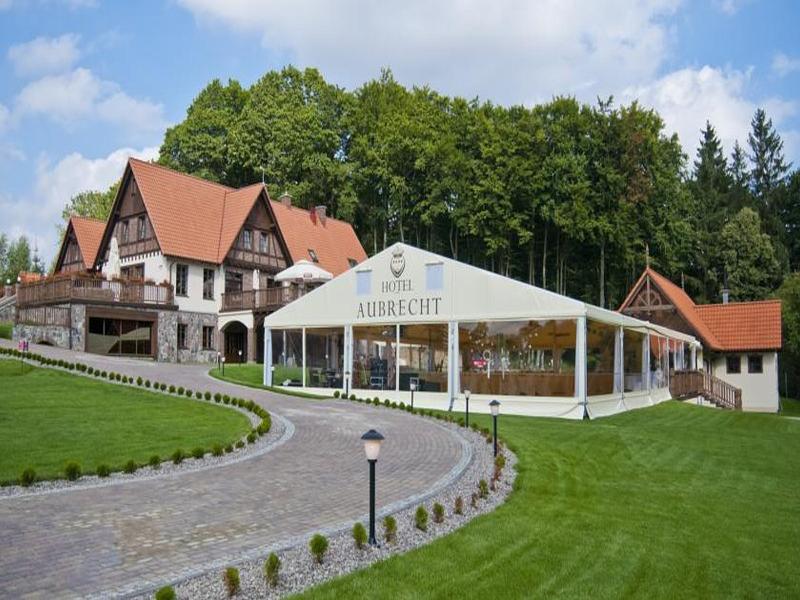 Hotel Aubrecht Country Spa Resort Przechlewo Exteriör bild