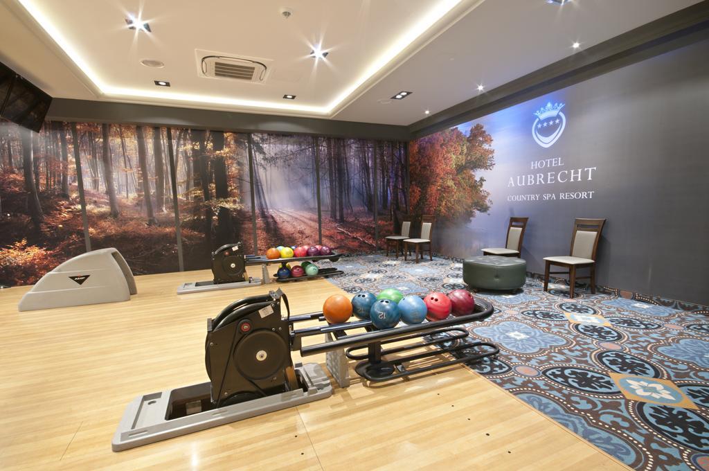 Hotel Aubrecht Country Spa Resort Przechlewo Exteriör bild