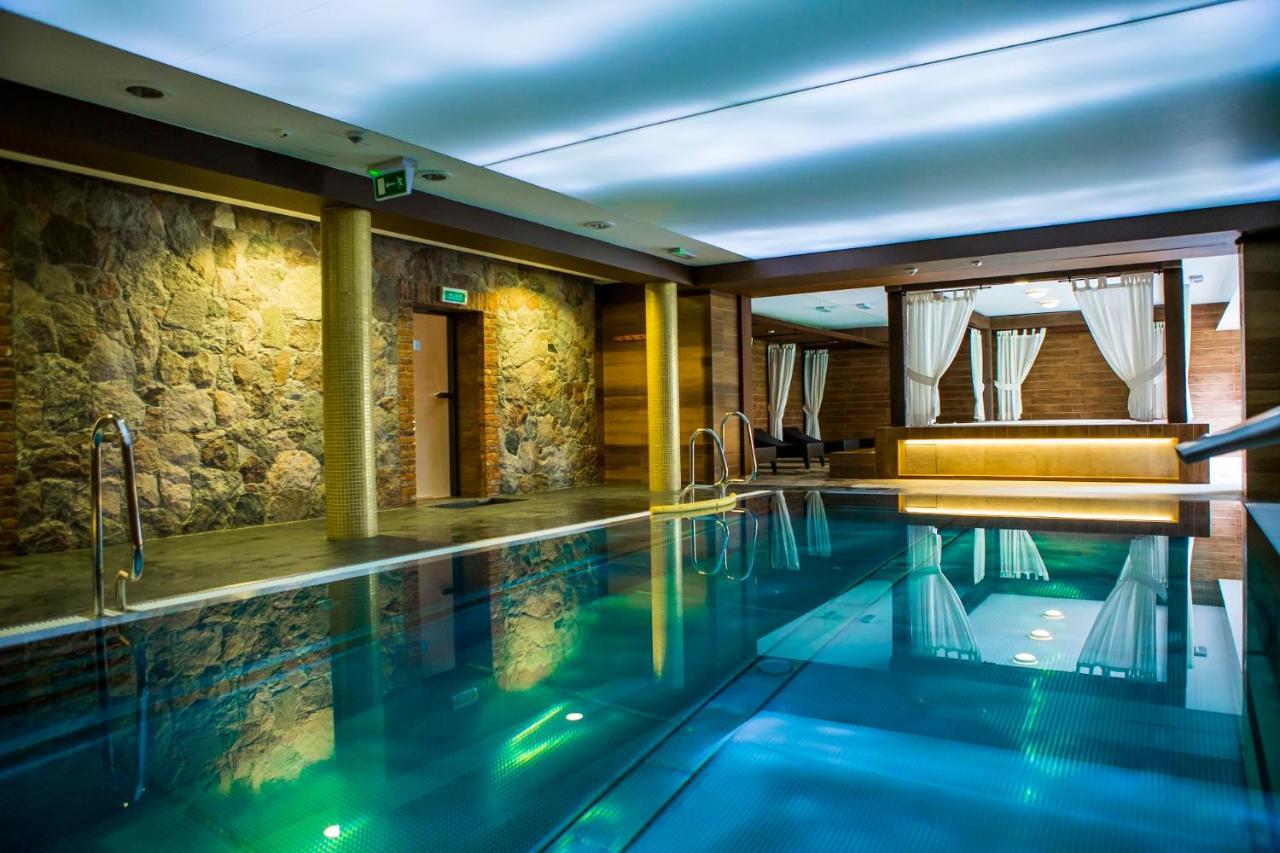 Hotel Aubrecht Country Spa Resort Przechlewo Exteriör bild
